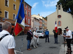 Comité restreint lors de la cérémonie 2020 d'hommage aux Morts pour la France en Indochine Comité restreint lors de la cérémonie 2020 d'hommage aux Morts pour la France en Indochine