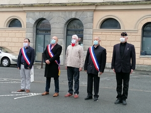 Les élus et les associations patriotiques