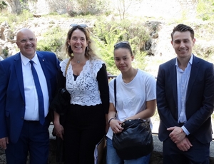 M. le Maire Alain Caymaris, Mme Maisondieu Camus, sal fille, et M. le député Fabien Matras