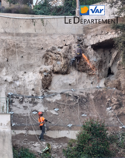 Travaux mur de soutènement chemin des Baumes