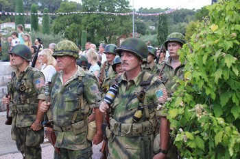 Les reconstituteurs
